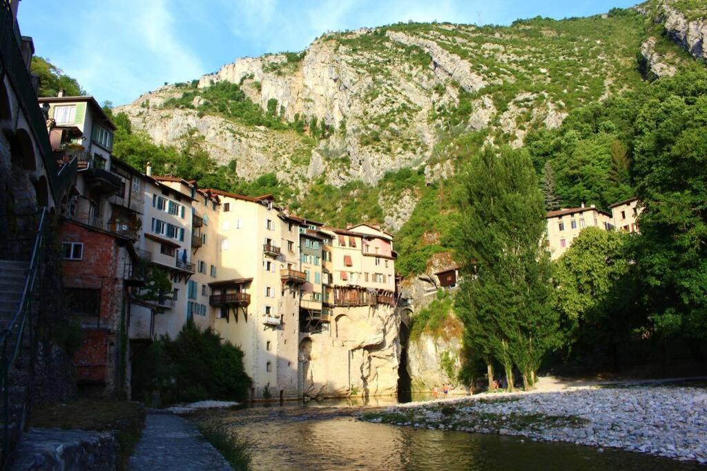 Studio** Cle Des Champs Au Pied Du Vercors Saint-Laurent-en-Royans Exterior photo
